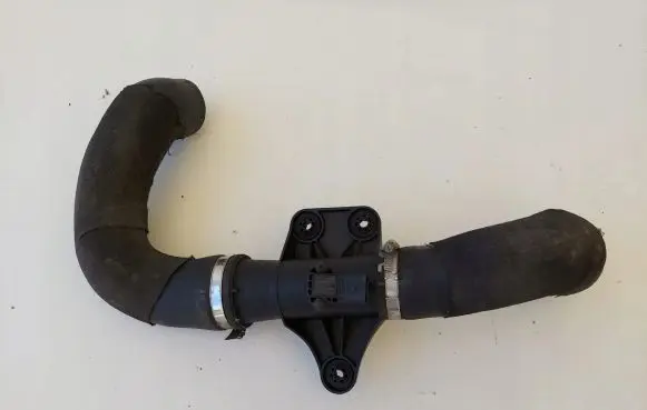 Audi A6 C7 Intercooler hose/pipe 4G0145673r