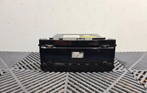 Toyota Prius (XW20) Radio/CD/DVD/GPS head unit FA031861A CQMS0570A 8812047280