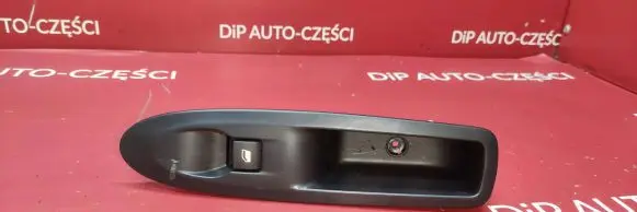 Citroen C4 II Electric window control switch 96657926XT