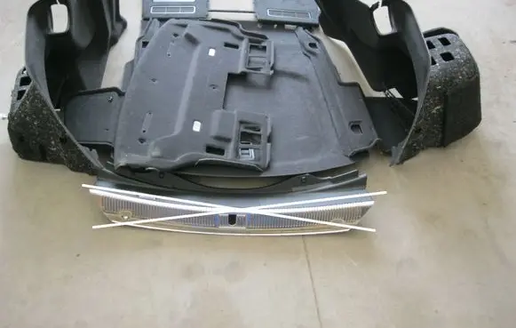 Audi A8 S8 D4 4H Tailgate/boot cover trim set 
