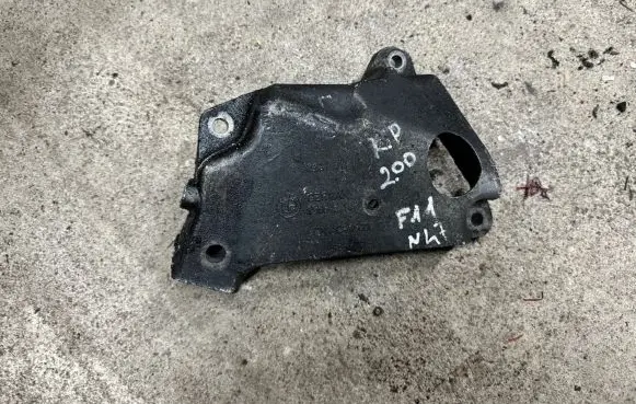 BMW 5 F10 F11 Engine mounting bracket 6781241 19664510