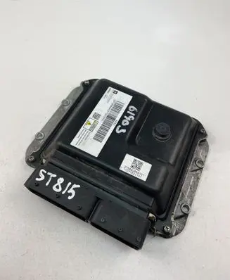 Opel Astra J Engine control unit/module ECU 55579443