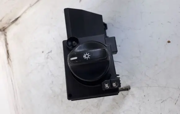 Mercedes-Benz E W210 Light switch