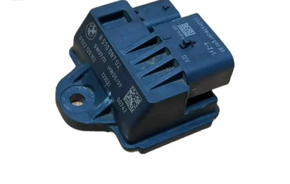 BMW X1 E84 Glow plug pre-heat relay 8570087 0522120103