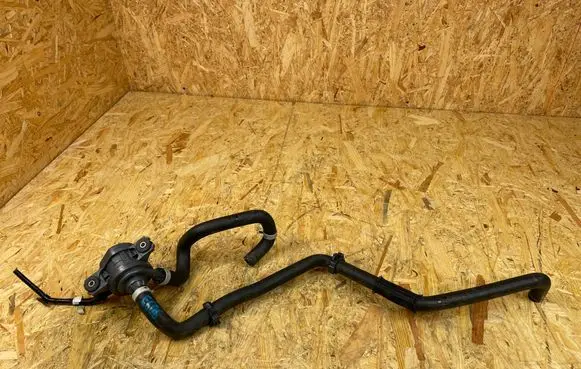 Toyota Yaris XP210 Engine coolant pipe/hose G922E-K0020 G9040-K0010 G922F-K0020
