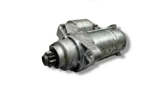 Volkswagen Golf V Starter motor
