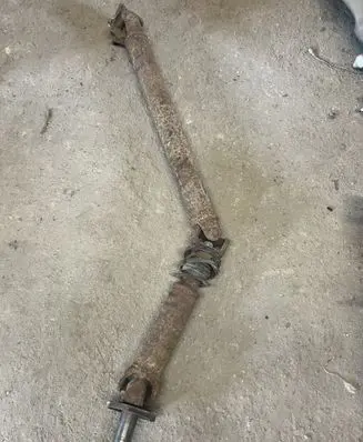 Mitsubishi L200 Rear driveshaft/prop shaft 