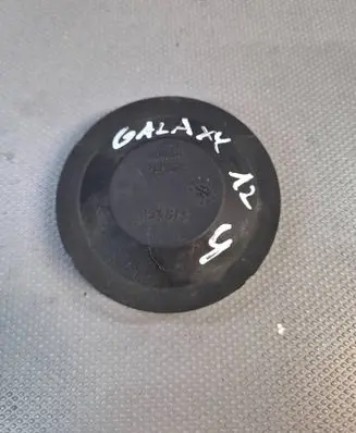 Ford Galaxy Headlight/headlamp dust cover 153873