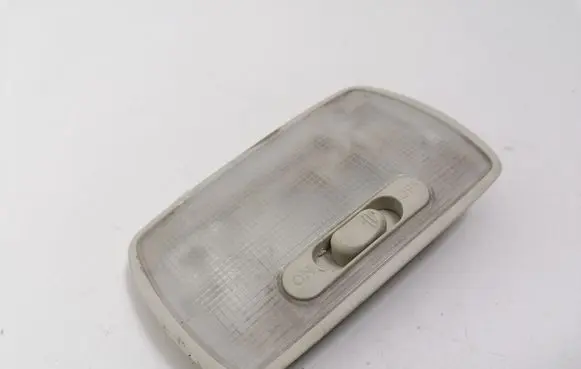 Honda CR-V Rear seat light
