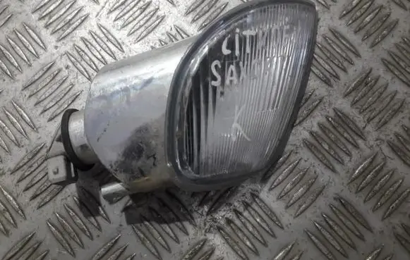 Citroen Saxo Front indicator light