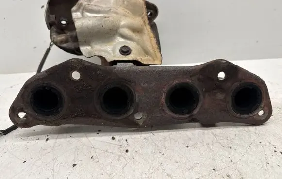 Nissan Qashqai Exhaust manifold