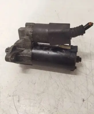 Volkswagen Transporter - Caravelle T4 Starter motor 02B911023