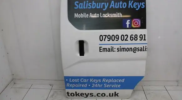 Nissan NV200 Side sliding door 