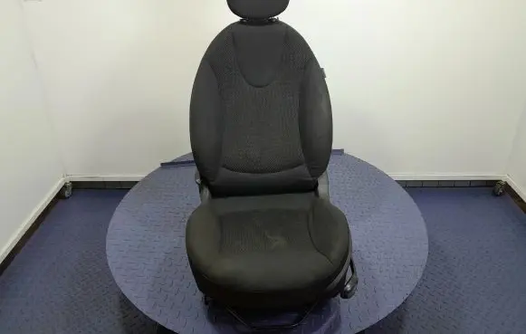 Mini One - Cooper Coupe R56 Front driver seat 