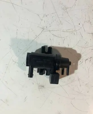 BMW 5 E60 E61 Turbo solenoid valve 780539101 70206301 08T289