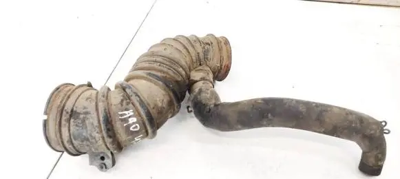 Toyota Corolla E120 E130 Air intake hose/pipe 1788122130 17881-22130