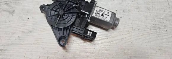 Chrysler Pacifica Front door window regulator motor 3040313C 402806D 250518
