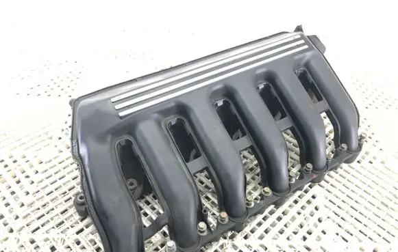 BMW 5 E39 Intake manifold