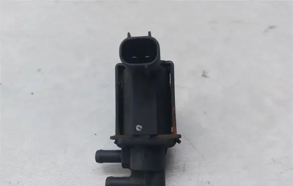 KIA Sorento Turbo solenoid valve 39460-38650