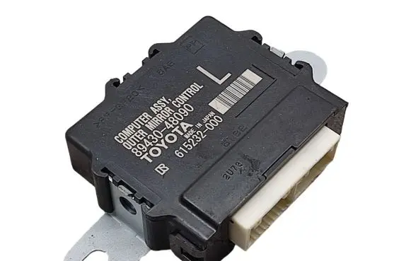 Lexus RX 450H Wing mirror control module 8943048090 615232000