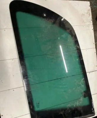 Seat Alhambra (Mk1) Rear door window glass 43R000002 DOT249AS3M104
