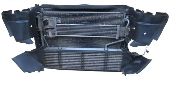 Mercedes-Benz CLS C218 X218 Radiator set A2045001201 A2045000293 A2045003603