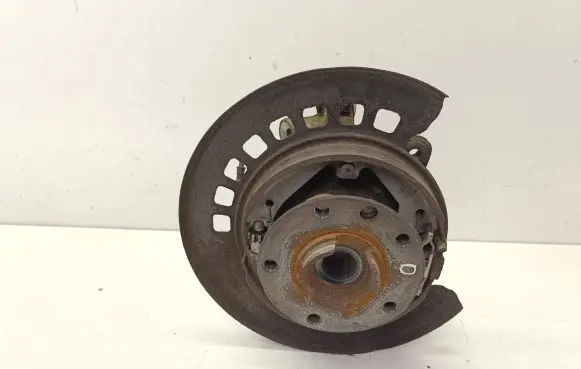 Audi Q7 4L Rear wheel hub 7L8505435A