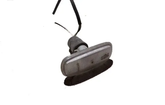 Audi A6 S6 C5 4B Front fender indicator light 4B0949127