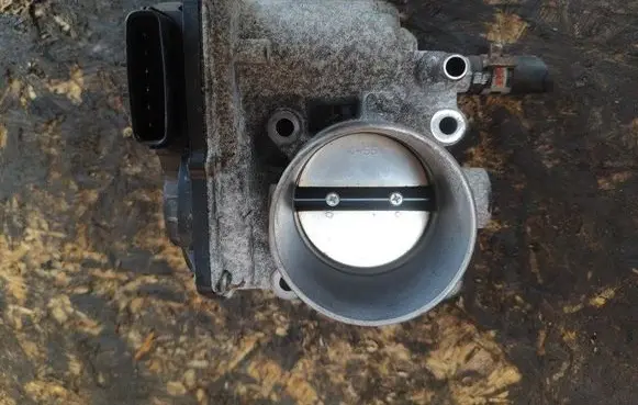 Toyota Prius (XW30) Throttle body valve 2203037060