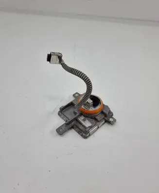 Jaguar XF X260 Xenon control unit/module 1036060061
