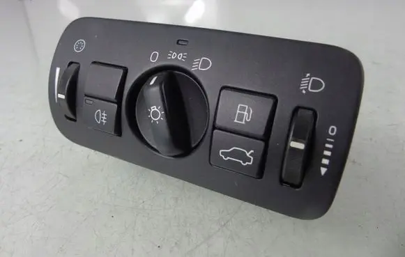 Volvo V60 Light switch 30739413