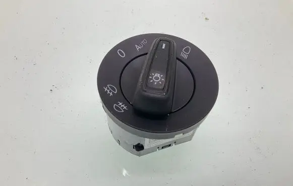 Volkswagen Polo VI Light switch 5G0941431R 10095080 C44520