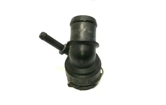 Volkswagen Golf V Engine coolant pipe/hose 6Q0122291E