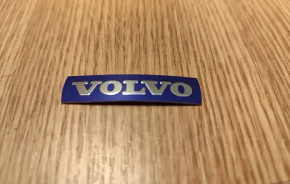 Volvo V60 Manufacturers badge/model letters 31467395