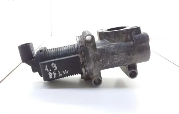 Opel Vectra C EGR valve 50024005 12T038