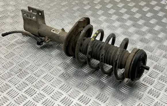 Citroen DS5 Front shock absorber with coil spring 