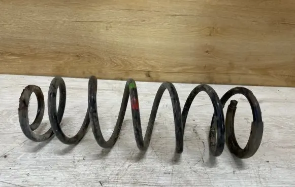 Peugeot 807 Rear coil spring