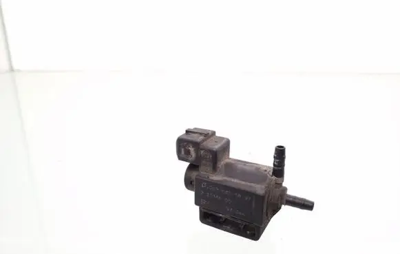 Mercedes-Benz C W202 Vacuum valve 0025401897 72235500