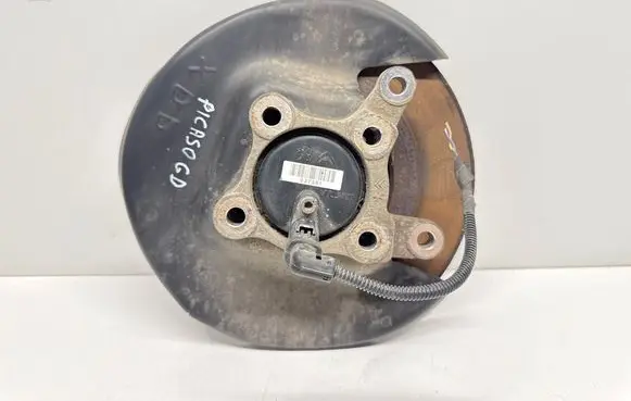 Citroen C4 II Picasso Rear wheel hub 037361