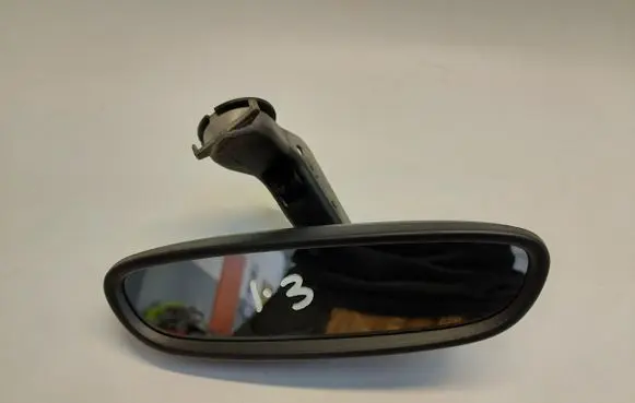 Rear view mirror (interior)