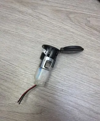 Jeep Compass 12 V Socket (front) 107316K