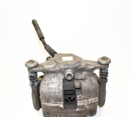 Mercedes-Benz C W205 Front brake caliper