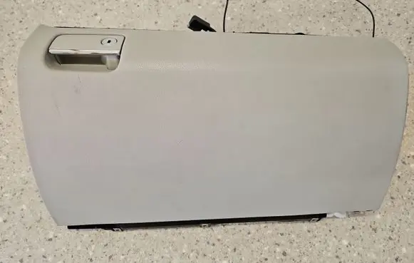 Mercedes-Benz GL X164 Glove box set A1646800691 A1646890608 A1648202715