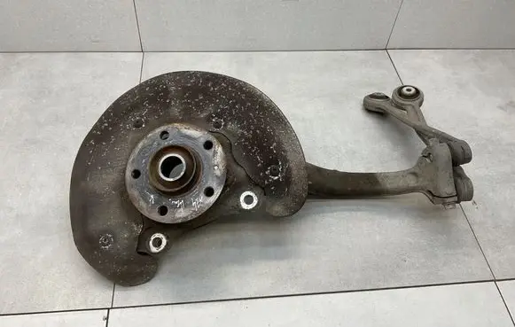 Audi A4 S4 B8 8K Front wheel hub 4G0407241C