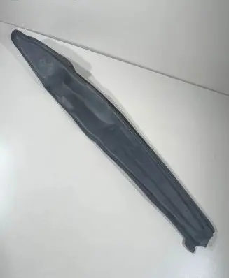 Chrysler Pacifica Fender end trim 68225662A