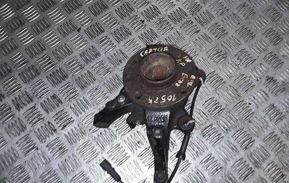 Front wheel hub