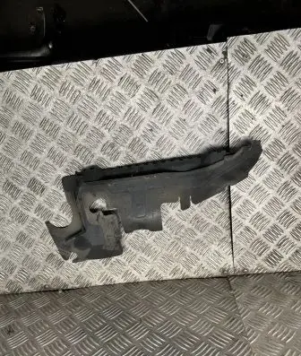 Audi A6 S6 C6 4F Intercooler air guide/duct channel 4f0121284bb