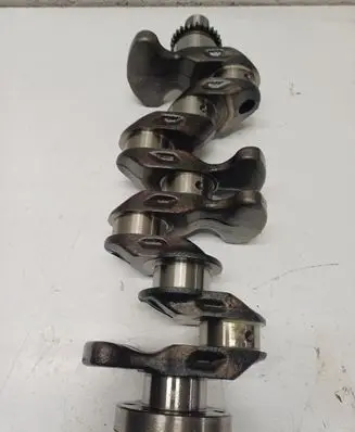 Volkswagen Golf VII Crankshaft 04E105209A