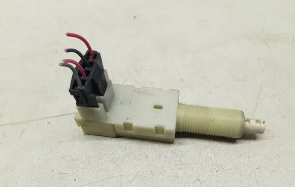 Clutch pedal sensor