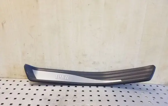 BMW 5 E60 E61 Side skirt rear trim 51477034305 51477074511